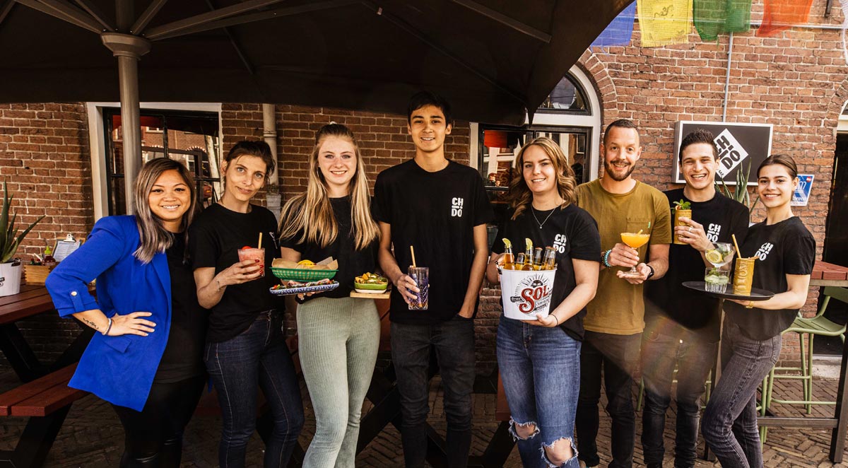 Chido Streetfood Bar crew